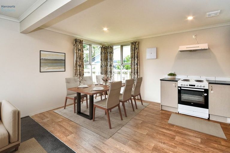 Photo of property in 15 Racecourse Road, Waiuku, 2123