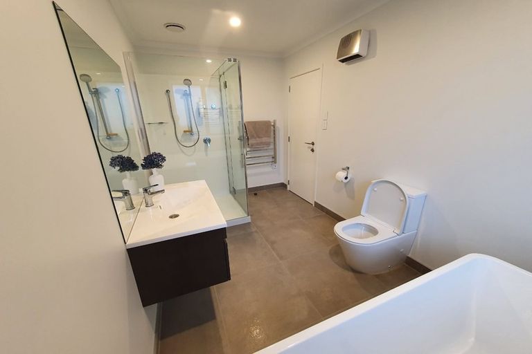 Photo of property in 7 Kahotea Place, Papamoa Beach, Papamoa, 3118