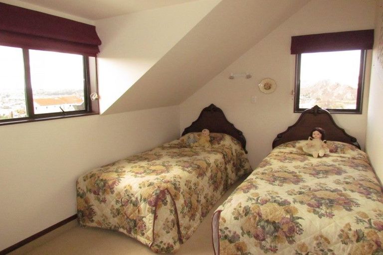 Photo of property in 5 Craig Place, Bridge Hill, Alexandra, 9320