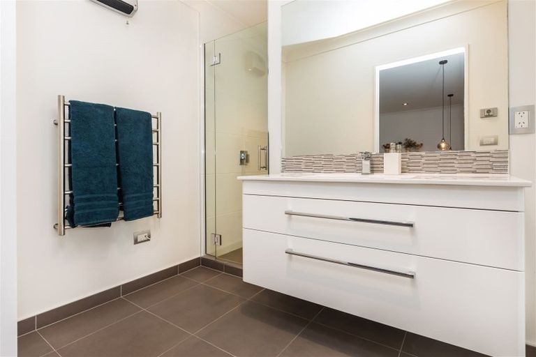 Photo of property in 142 Hussey Road, Northwood, Christchurch, 8051