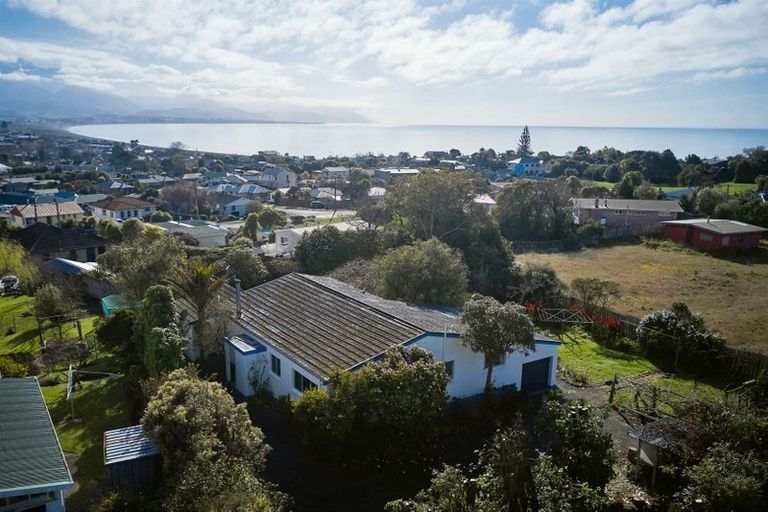Photo of property in 24 Hastings Street, Kaikoura, 7300