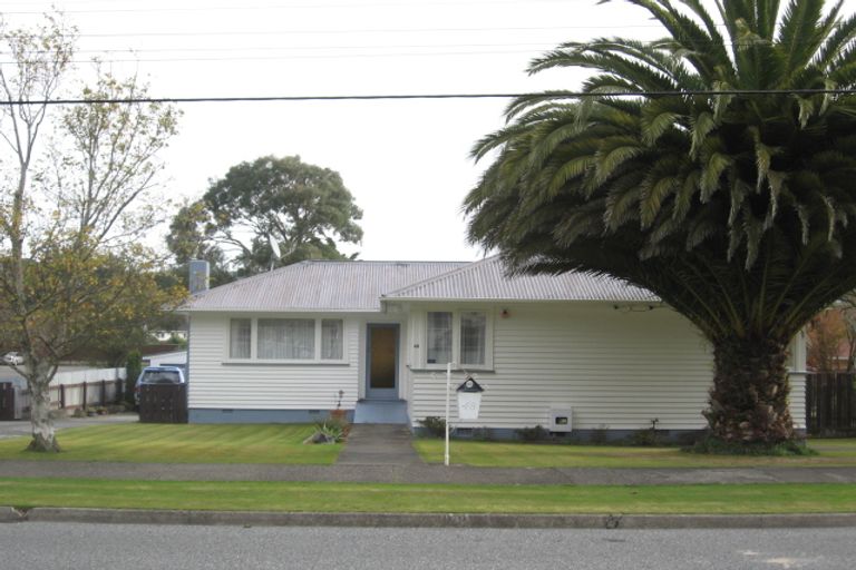Photo of property in 48 Horoeka Street, Stokes Valley, Lower Hutt, 5019