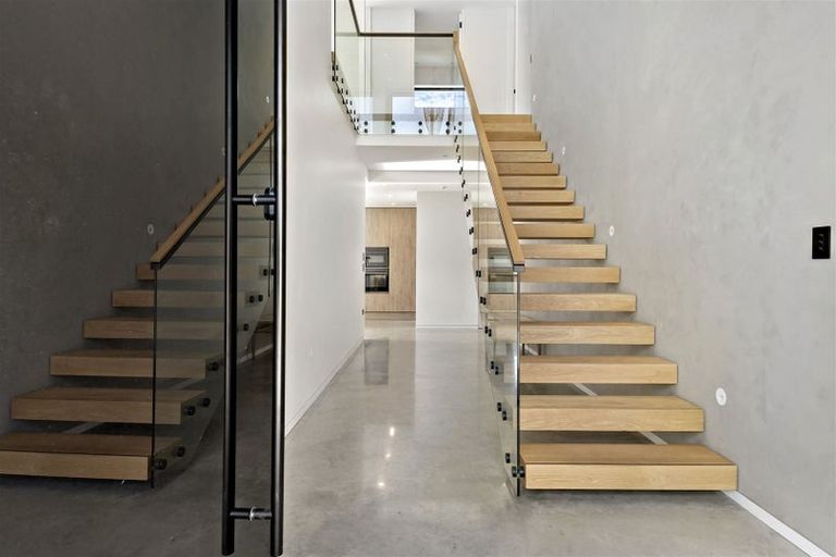 Photo of property in 114a Paparoa Street, Papanui, Christchurch, 8053