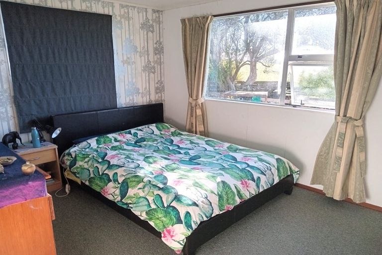 Photo of property in 86 Totara Island Road, Clifton, Balclutha, 9273