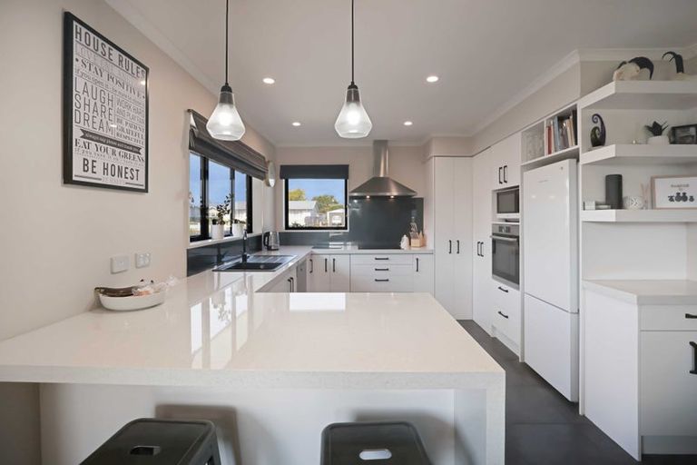 Photo of property in 22 Anne Street, Tinwald, Ashburton, 7700