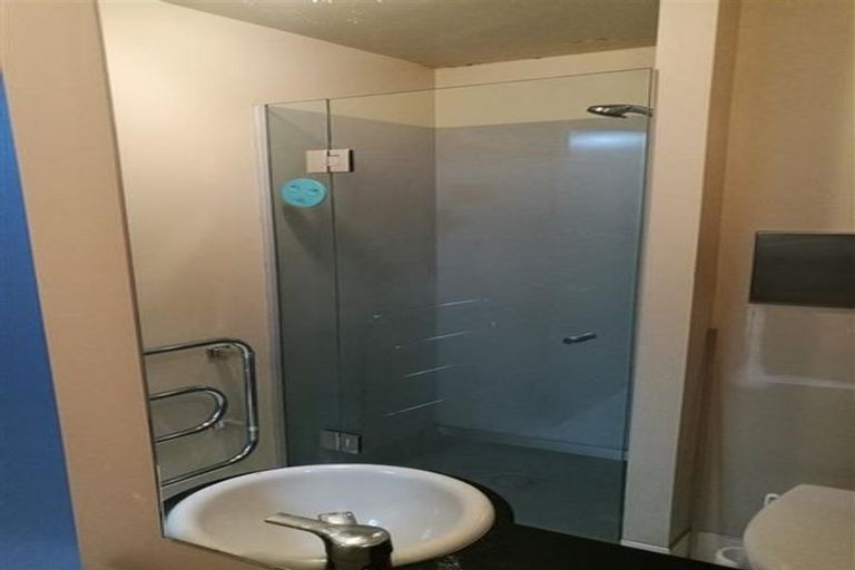 Photo of property in St Pauls Apartments, 81/43 Mulgrave Street, Thorndon, Wellington, 6011