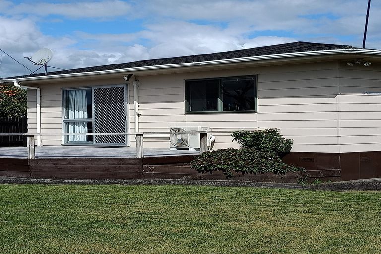 Photo of property in 12 Gummer Place, Morrinsville, 3300