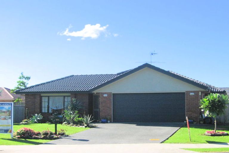Photo of property in 89 Summerland Drive, Henderson, Auckland, 0612