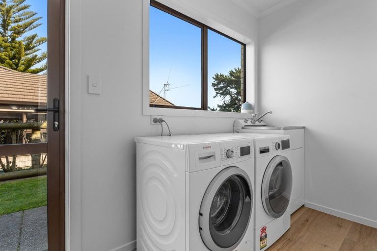 Photo of property in 5 Ocean View Road, Coastlands, Whakatane, 3120