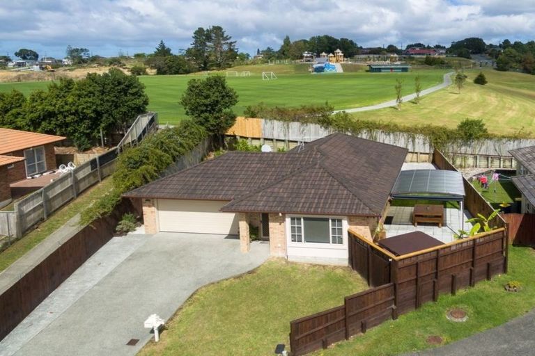 Photo of property in 21 Richfield Crescent, Westgate, Auckland, 0614
