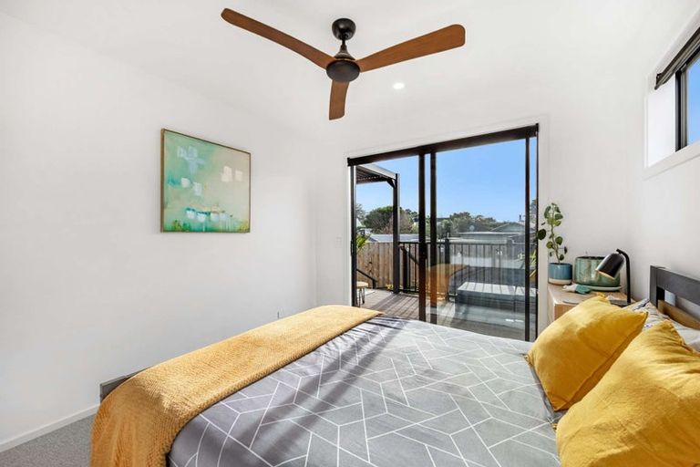 Photo of property in 5 Beach Crescent, Waikuku Beach, 7473