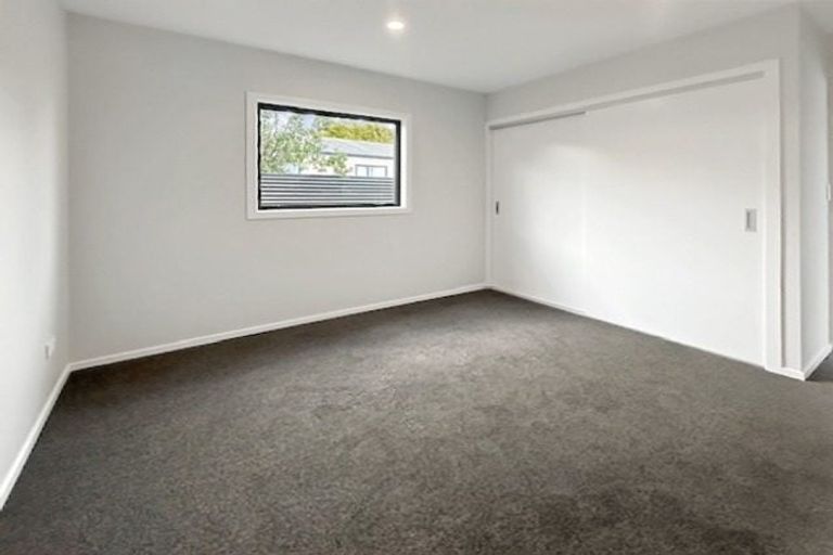 Photo of property in 75b Hedges Street, Sanson, 4817