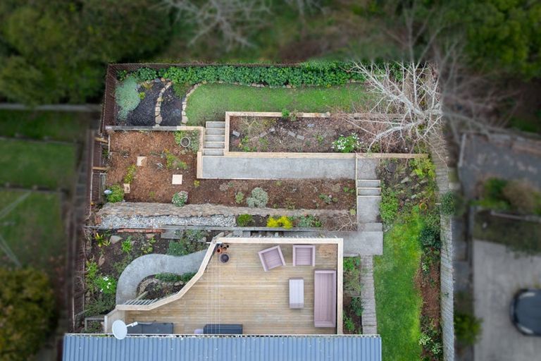 Photo of property in 17 Silverbirch Grove, Churton Park, Wellington, 6037