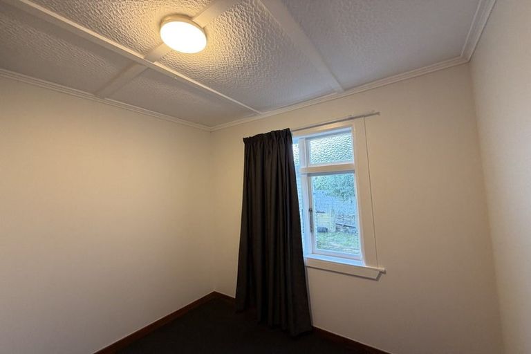 Photo of property in 113 Mangorei Road, Merrilands, New Plymouth, 4312