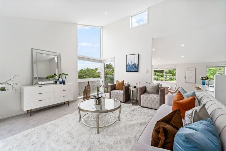 Photo of property in 26 Macnay Way, Murrays Bay, Auckland, 0630