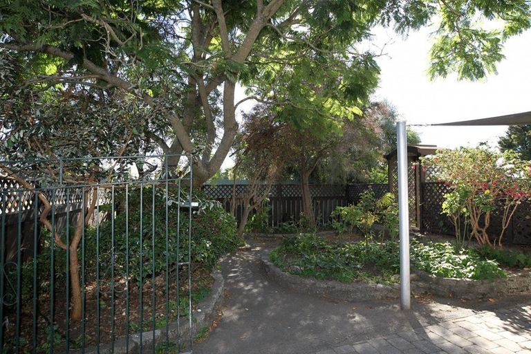 Photo of property in 802 Collinge Road, Mayfair, Hastings, 4122