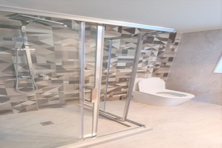 Photo of property in 425f Great South Road, Opaheke, Papakura, 2113