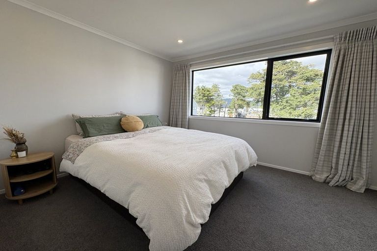 Photo of property in 23 Mawai Hakona Drive, Wallaceville, Upper Hutt, 5018