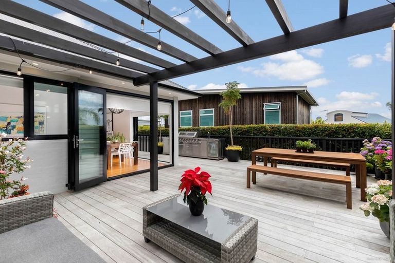 Photo of property in 220 Kepa Road, Mission Bay, Auckland, 1071