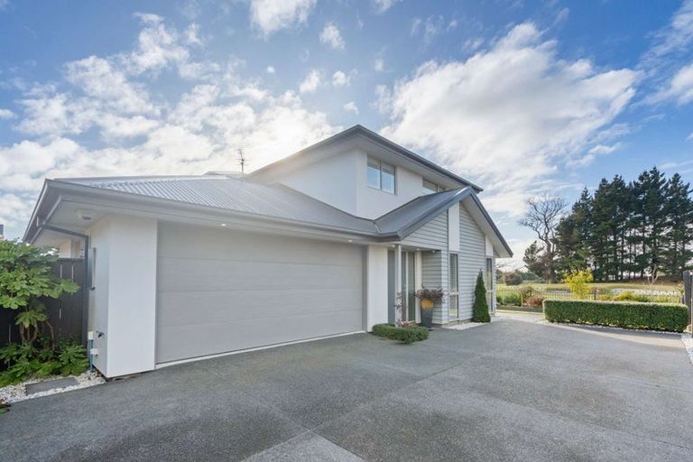 Photo of property in 514 Bower Avenue, Parklands, Christchurch, 8083