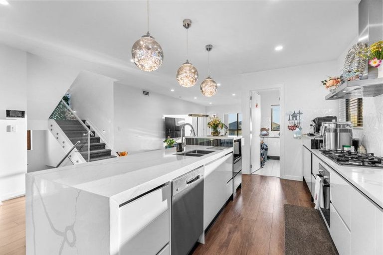 Photo of property in 9 Hermes Road, Flat Bush, Auckland, 2019