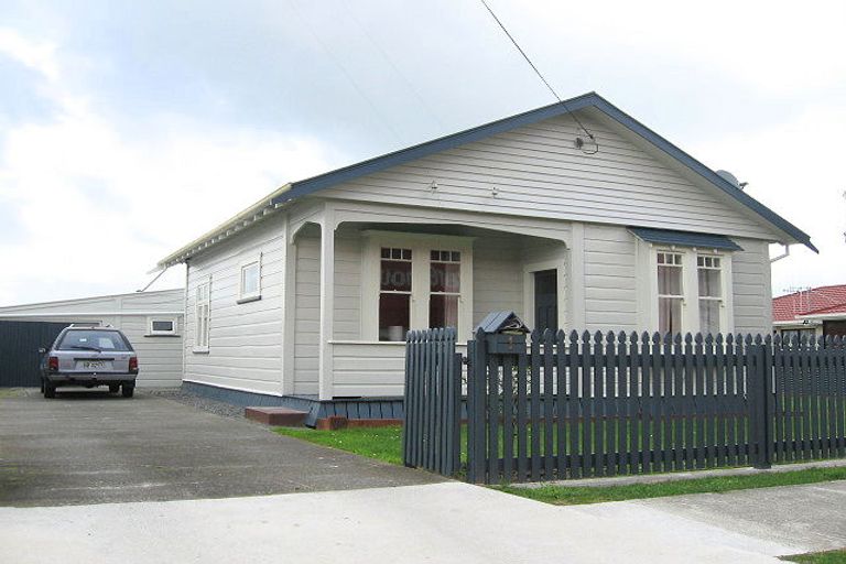 Photo of property in 1 Bailey Street, Feilding, 4702