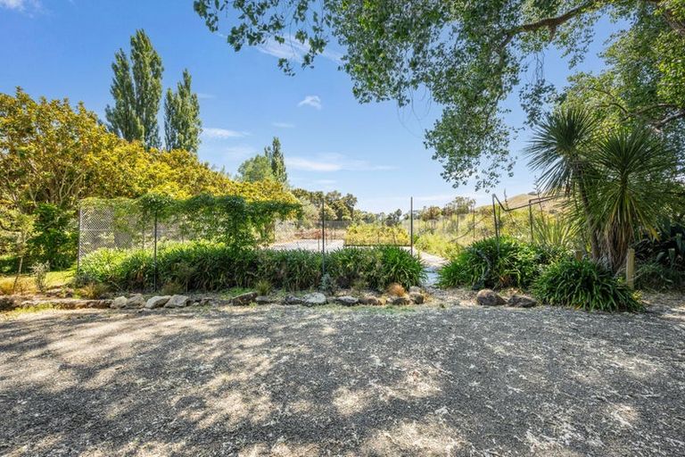 Photo of property in Wimbledon Road, Porangahau, 4292