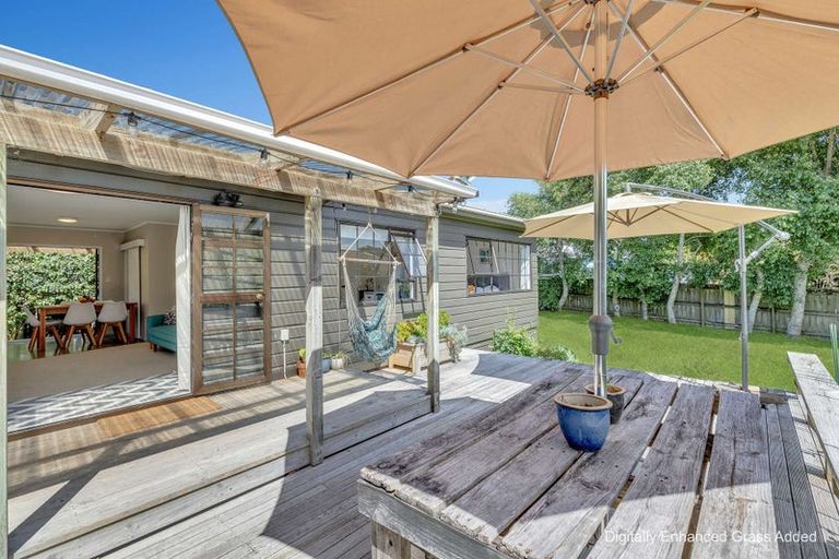 Photo of property in 91 Awaroa Road, Helensville, 0800