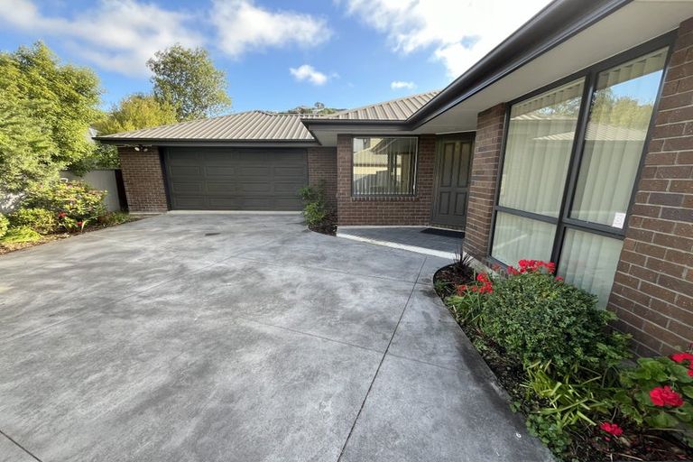 Photo of property in 24 Glamis Place, Cashmere, Christchurch, 8022