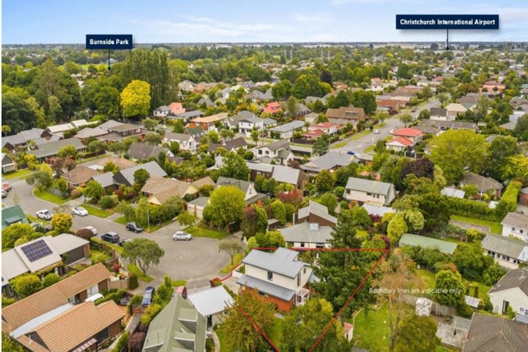 Photo of property in 28 Rubens Place, Burnside, Christchurch, 8053
