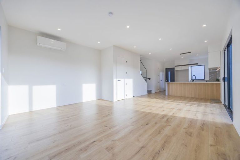Photo of property in 28a Balthazar Road, Kumeu, 0810