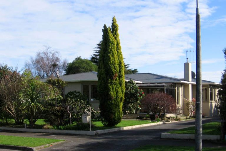 Photo of property in 39 Akaroa Avenue, Awapuni, Palmerston North, 4412