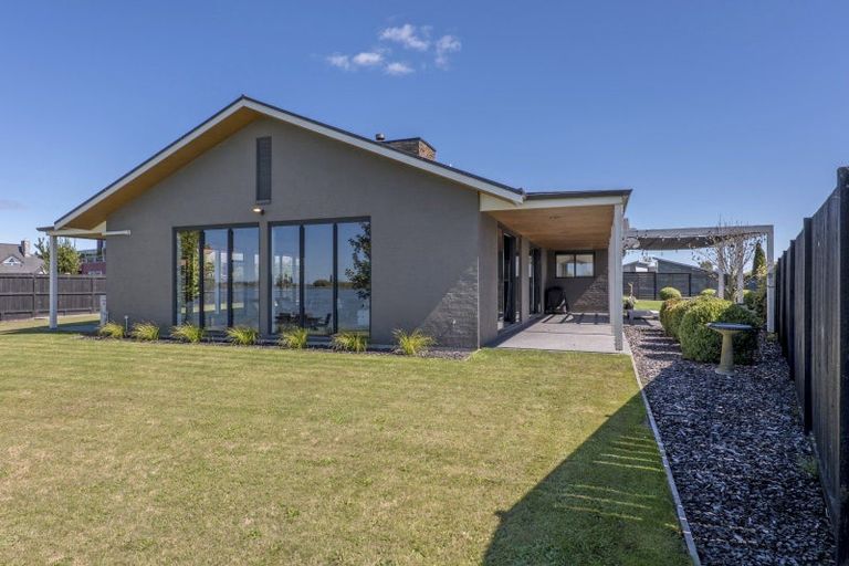 Photo of property in 52 Ludlow Drive, Huntingdon, Ashburton, 7774