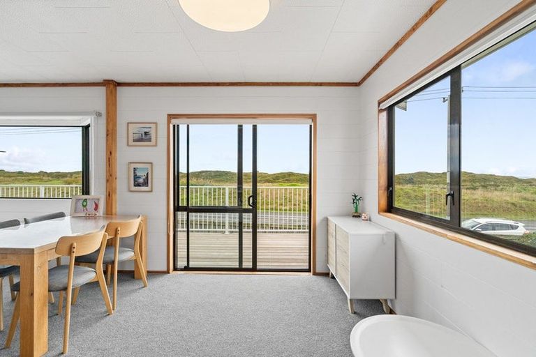 Photo of property in 350 Papamoa Beach Road, Papamoa Beach, Papamoa, 3118