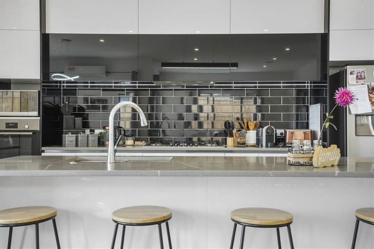 Photo of property in 12 Paiaka Place, Rototuna North, Hamilton, 3210