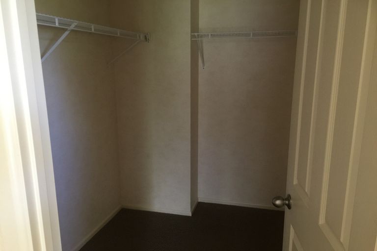 Photo of property in 10 Brookwood Drive, Henderson, Auckland, 0612