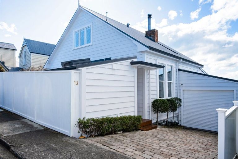 Photo of property in 13 Lincoln Road, Bluff Hill, Napier, 4110