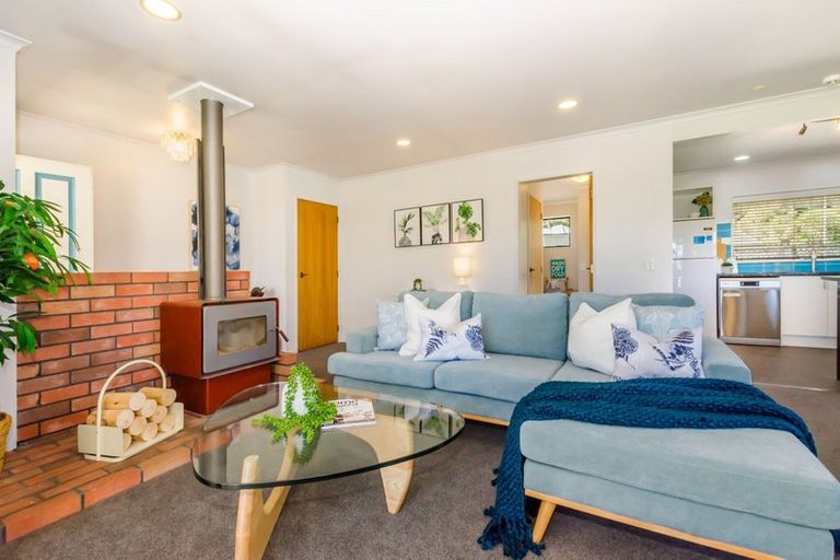 Photo of property in 81 Elizabeth Street, Waikanae, 5036