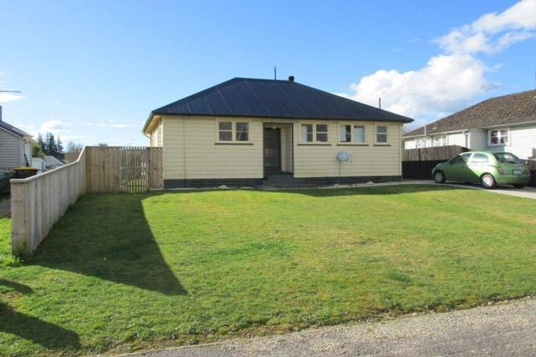 Photo of property in 14 Conlon Street, Reefton, 7830