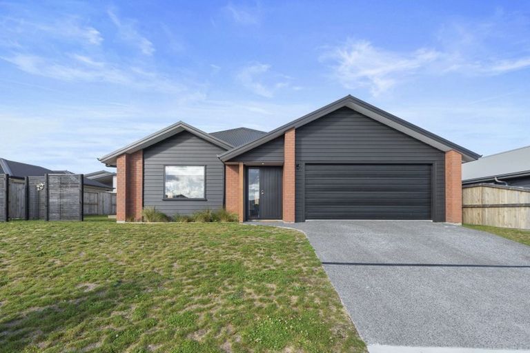 Photo of property in 13 Harakeke Drive, Wharewaka, Taupo, 3330