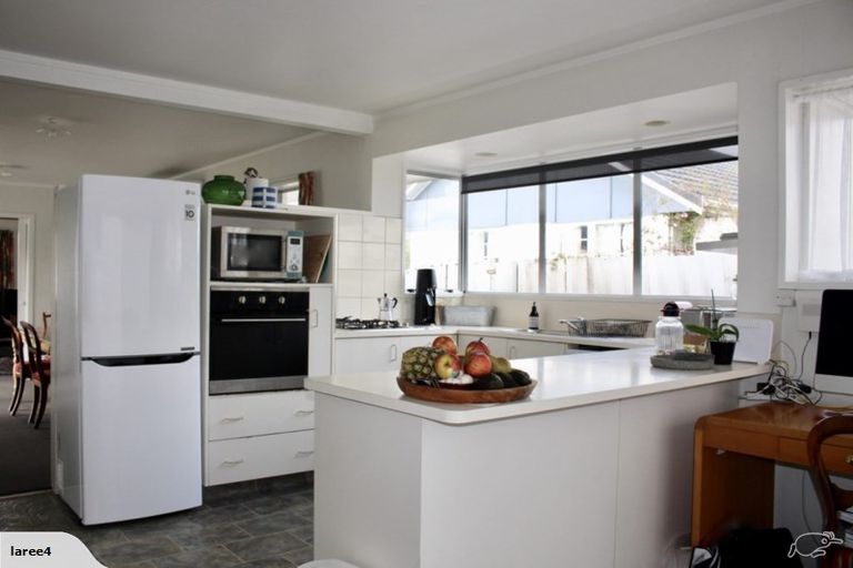 Photo of property in 54 Kowhai Street, Hamilton Lake, Hamilton, 3204