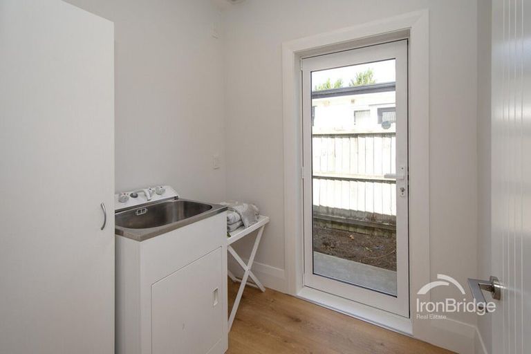 Photo of property in 241 Weston Road, St Albans, Christchurch, 8052