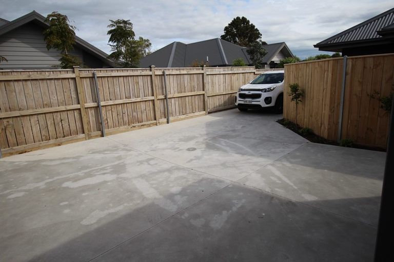 Photo of property in 52a Weston Avenue, Roslyn, Palmerston North, 4414