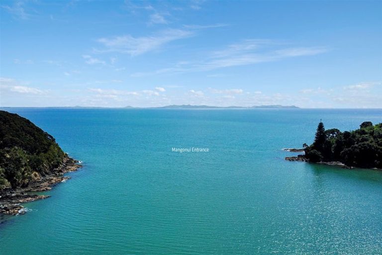 Photo of property in 4 Midgard Road, Coopers Beach, 0420