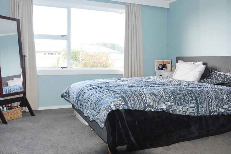 Photo of property in 37 Allan Road, Burgess Park, New Plymouth, 4371