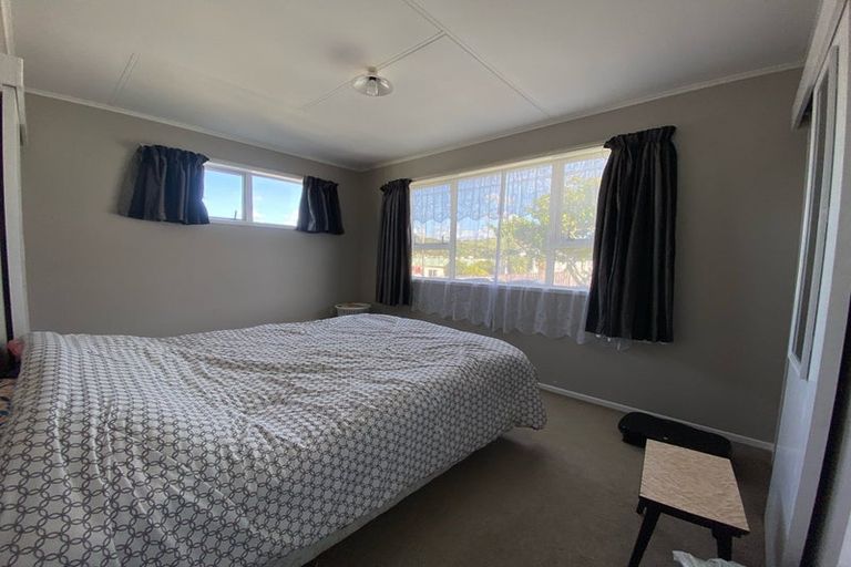 Photo of property in 412 Warspite Avenue, Ascot Park, Porirua, 5024