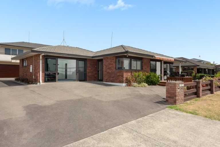 Photo of property in 418a Oceanbeach Road, Mount Maunganui, 3116