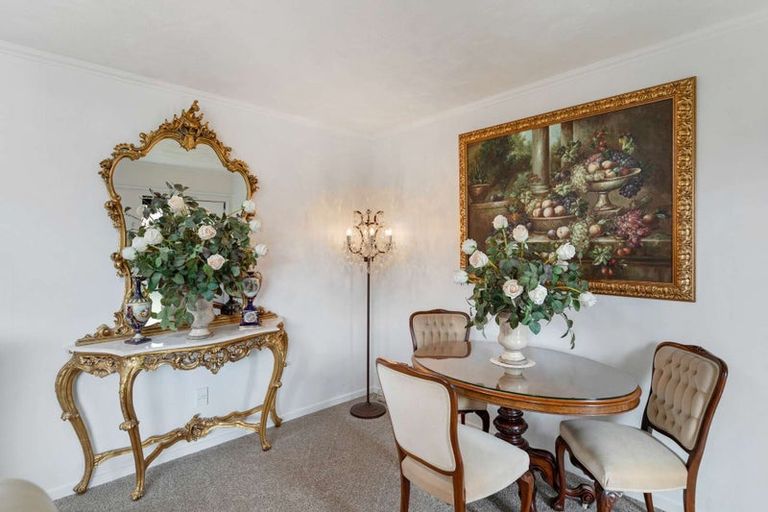 Photo of property in 6 Surrey Lane, Levin, 5510