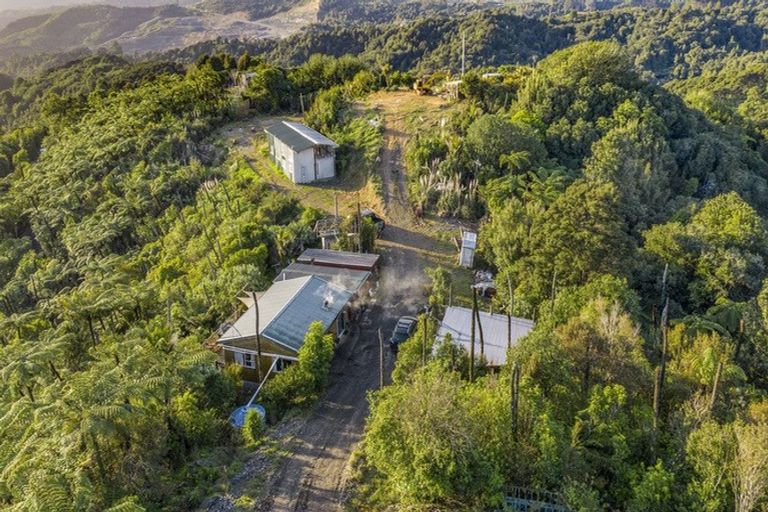 Photo of property in 872 Ponga Road, Opaheke, Papakura, 2584