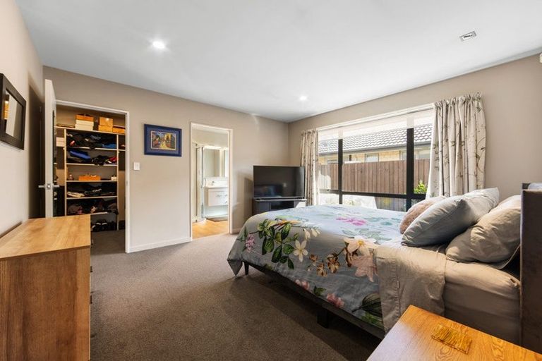 Photo of property in 32 East Ellington Drive, Mairehau, Christchurch, 8052